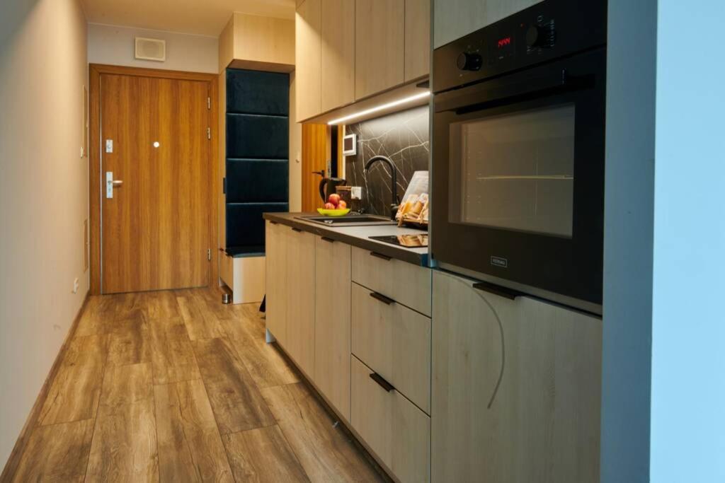 EASY RENT Apartamnents - Crystal Lublin Exteriör bild