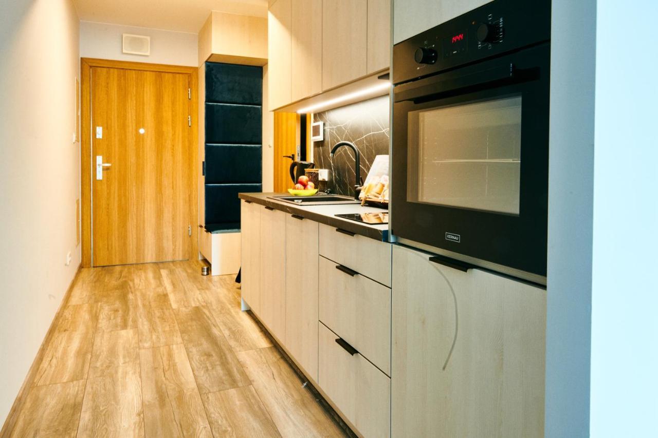 EASY RENT Apartamnents - Crystal Lublin Exteriör bild